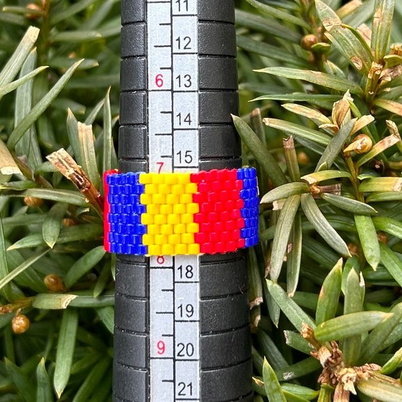 Romania Flag Color Ring, Colombia Beaded Jewelry, Minimalist Ring, Metal Free - Picture 3 of 7